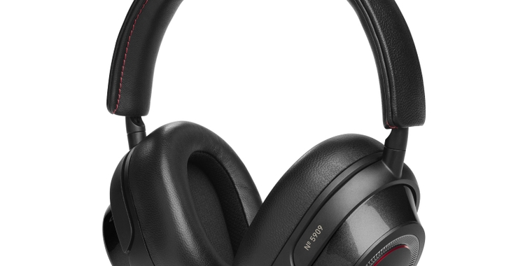 Mark Levinson Takes Luxury Listening On-the-Go with First